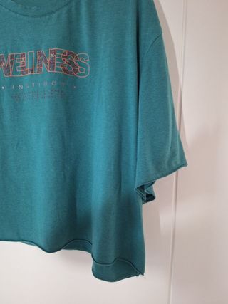 T-SHIRT VERDE CON LOGO DA DONNA