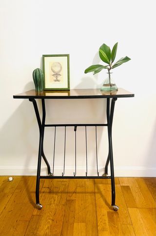 Mesa auxiliar formica años 50