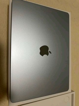 MacBook Air M4 2025 16GB RAM 512GB SSD
