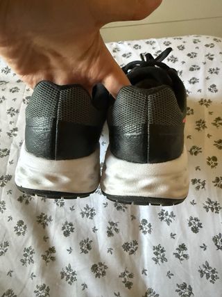 Zapatillas Nike Negras y Rosas