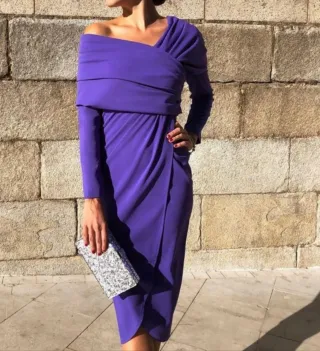 Vestido morado invitada 