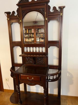 Recibidor madera noble con espejo