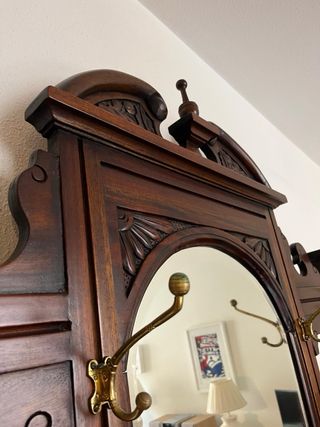 Recibidor madera noble con espejo