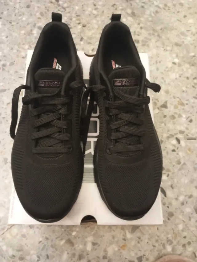 Zapatillas Skechers Negras