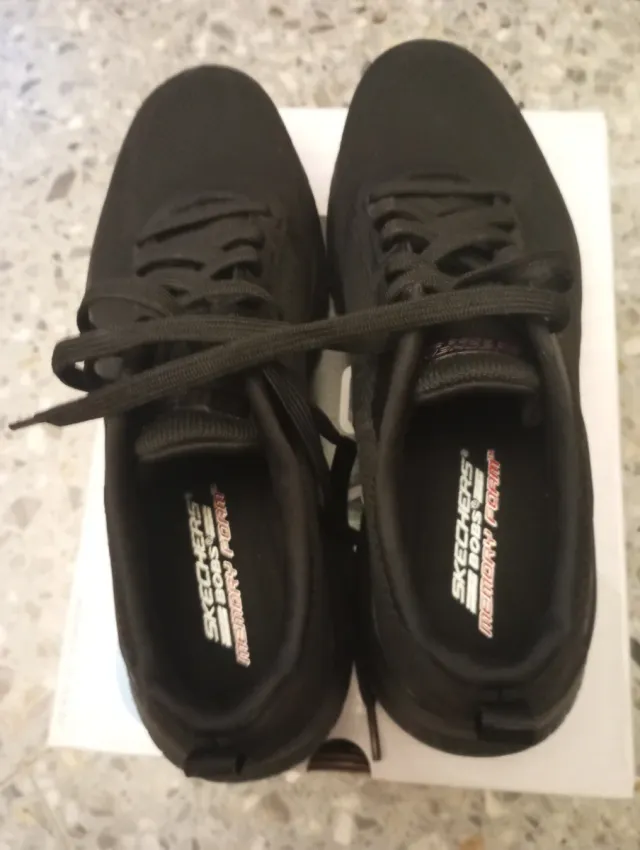 Zapatillas Skechers Negras