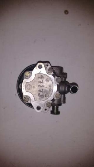 BOMBA DIRECCION para 0 97278