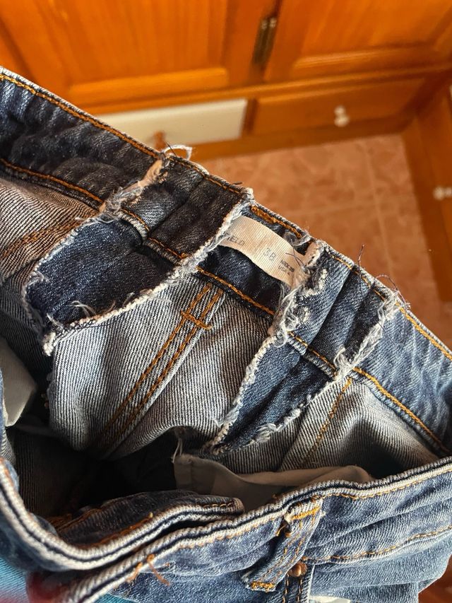 Vaqueros azules de pierna ancha