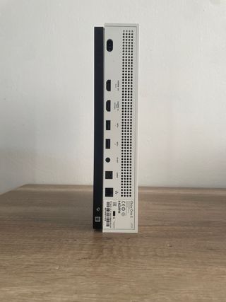 XBOX ONE S + MANDOS + CABLEADO