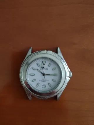 Reloj Lotus