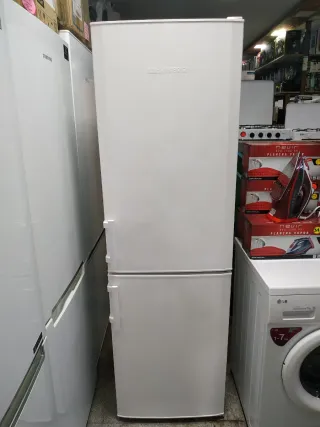 Nevera Combi Liebherr 1.80x55cm, No Frost 
