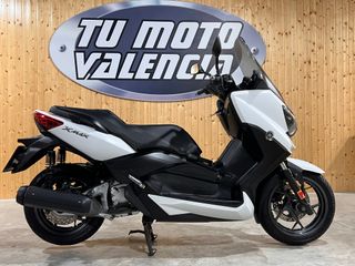 Yamaha XMAX 250