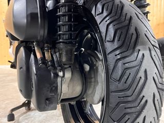 Yamaha XMAX 250