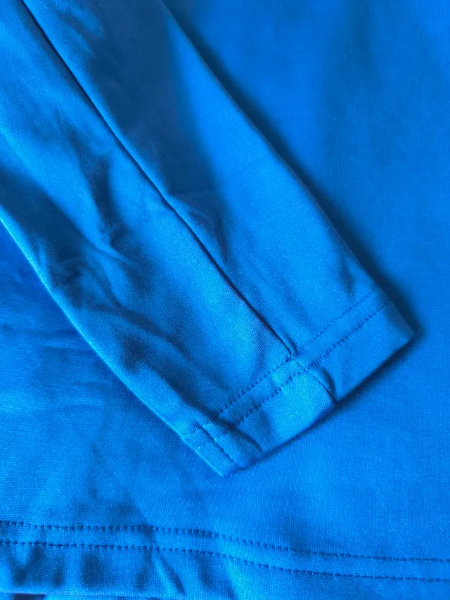 Camiseta térmica Crivit niño azul.