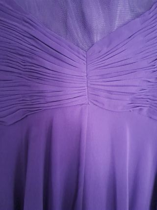 Vestido de fiesta morado