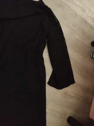 Vestido negro mangas estampadas traslucidas wuoo