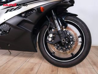 YAMAHA YZF R6 R