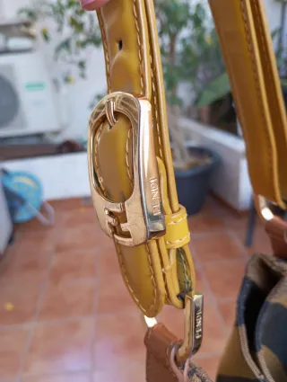 Borsa Fendi a righe marroni e nere