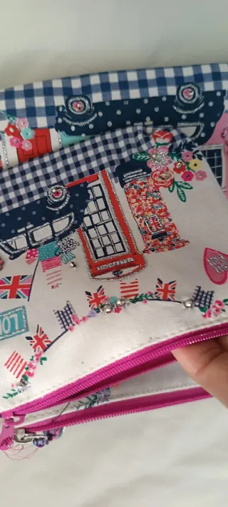 Set neceser y cartera London Accessorize