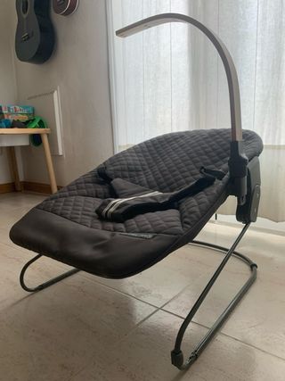 Trona evolutiva madera
