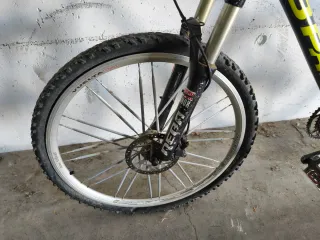 Bicicleta B-Pro ZS10C
