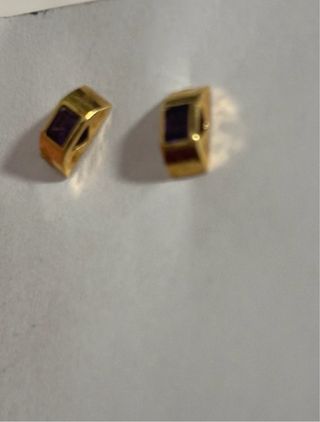 Pendientes de oro con zafiro