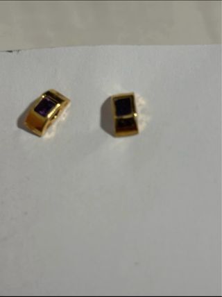 Pendientes de oro con zafiro
