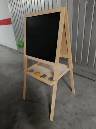 Cuna de madera bebé + Lote de regalos
