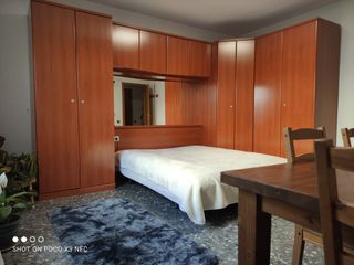 Habitación doble estudio en alquiler