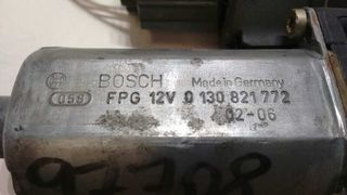 MOTOR ELEVALUNAS DELANTERO DERECHO para FORD MONDEO BERLINA (GE) 0 97708