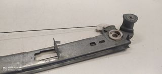 ELEVALUNAS DELANTERO IZQUIERDO para RENAULT SCENIC II 2003 97710