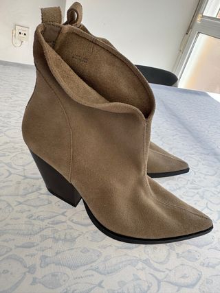 DOS Zapatos beige ante mujer talla 37