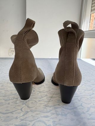 DOS Zapatos beige ante mujer talla 37