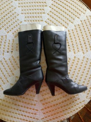 Botas de piel negras talla 35