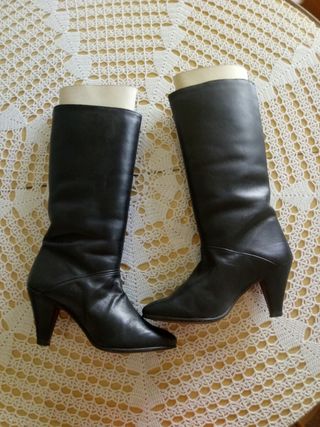Botas de piel negras talla 35