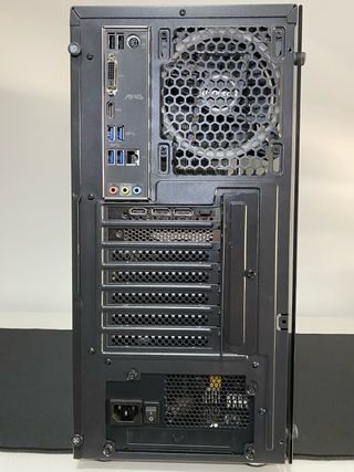 PC Gaming i7 10700F/RTX 4060 Ti/16GB RAM/500GB M.2
