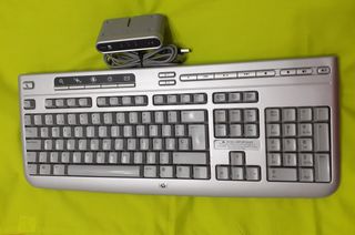 Teclado inalámbrico HP 