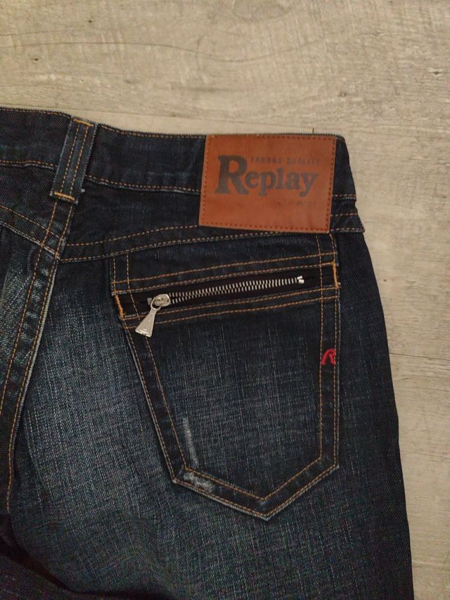 Pantalón vaquero Replay corte recto . Talla s xs