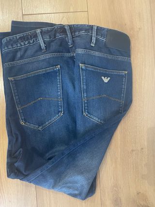 Lote Jeans Armani y Guess Azul