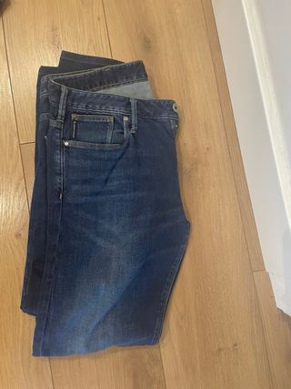 Lote Jeans Armani y Guess Azul