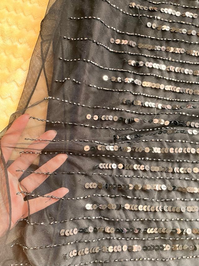 Vestido lentejuelas negro y plateado