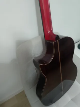 Guitarra Flamenca Roja