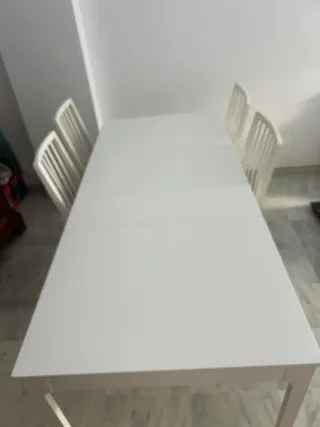 Mesa y 4 Sillas Ekeladen IKEA