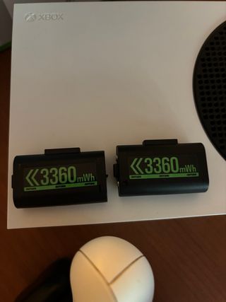 Xbox Series S 512GB + 2 Controles con baterías 