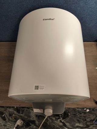 Calentador Comfee D50‑15EFG Termo eléctrico 50L