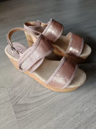 Sandalias Kylie Plataforma Doradas Rosadas