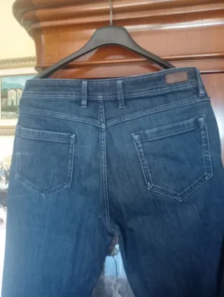 2 Jeans Uomo Blu e Nero