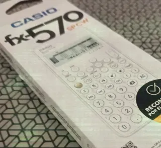 Calculadora Casio fx-570SP CW