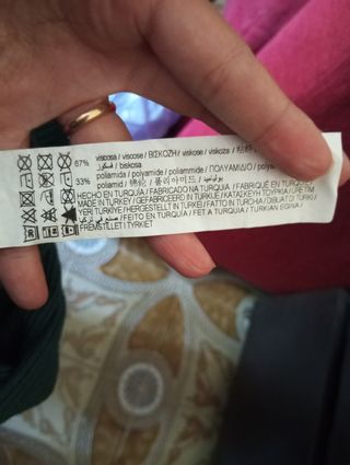 Maglia verde a costine