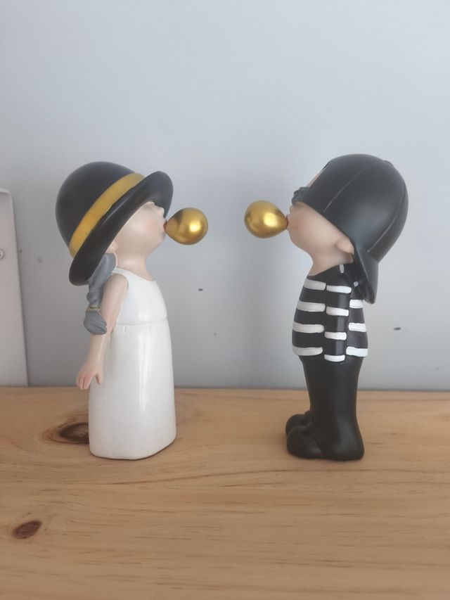Pareja Figuras Decorativas Niños