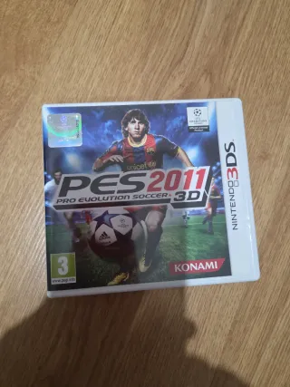 Juego Nintendo 3DS PES 2011 3D Konami